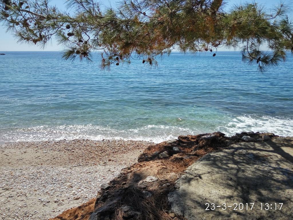 Family House By The Beach Potos Exteriör bild